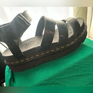 Women’s Dr. Martens black platform sandals size 10